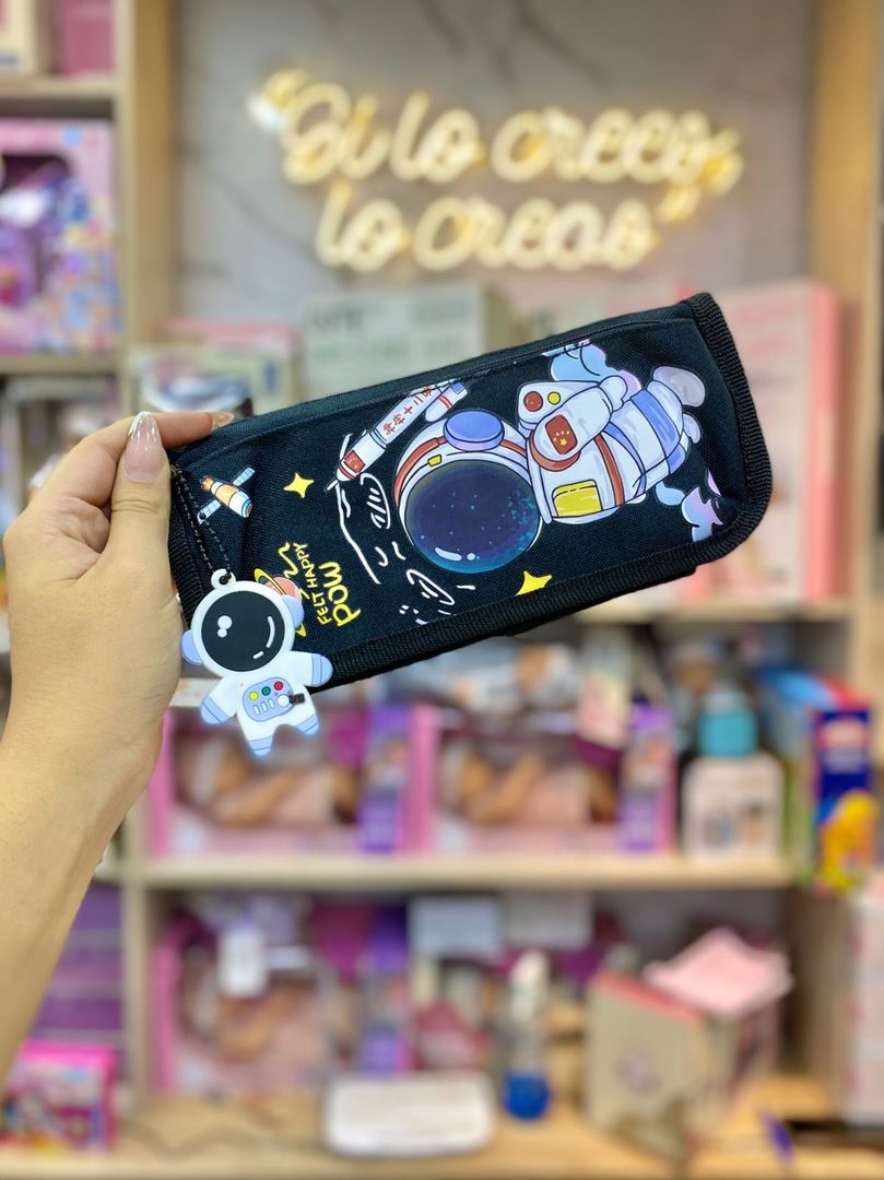 CARTUCHERA INFANTIL – DISEÑOS SURTIDOS 