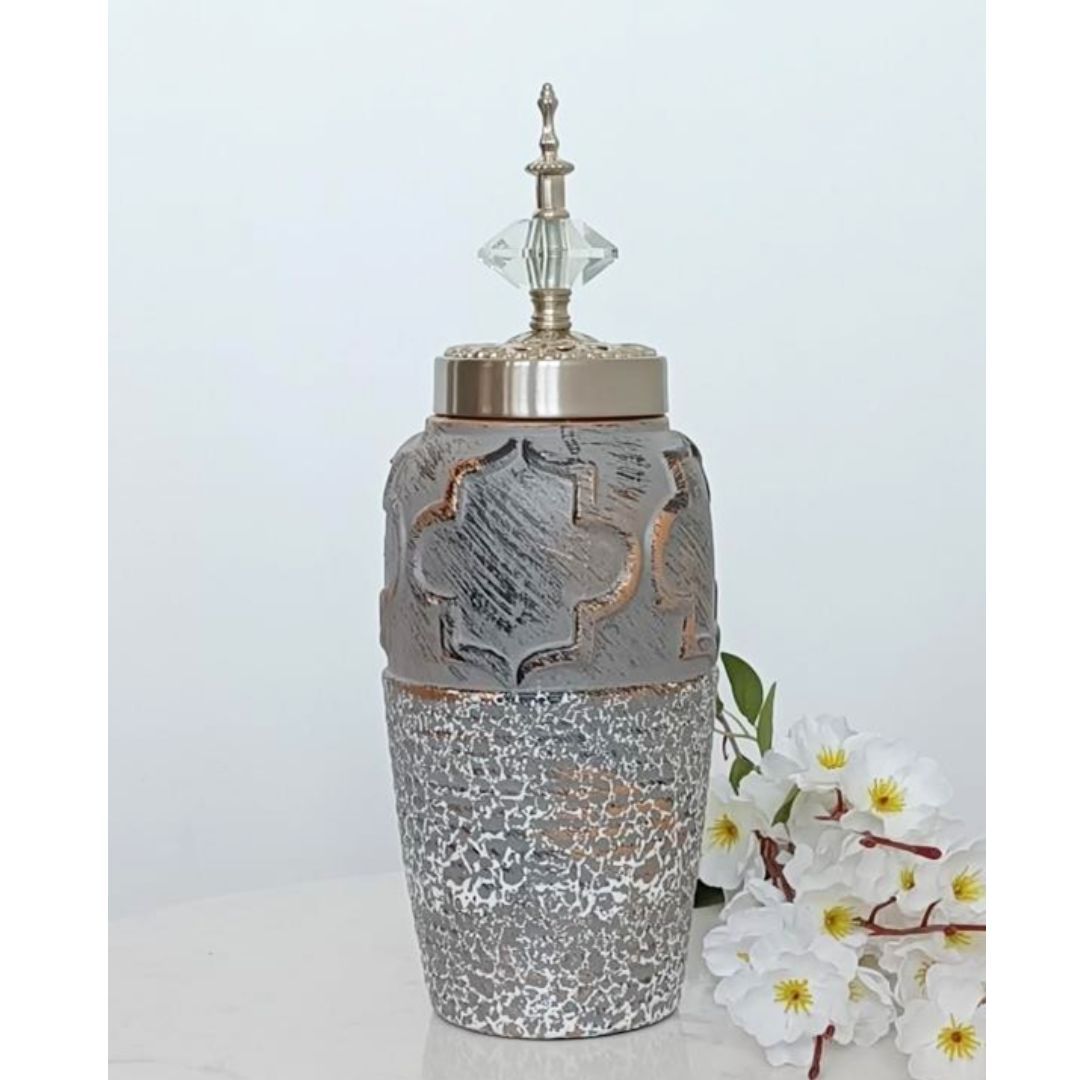 JARRON DE CERAMICA CON TAPA