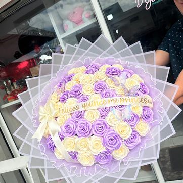 Imagen del producto Eterno Princesa 70 Rosas