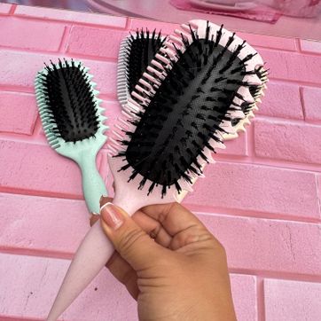 Cepillo con peineta - imagen 1