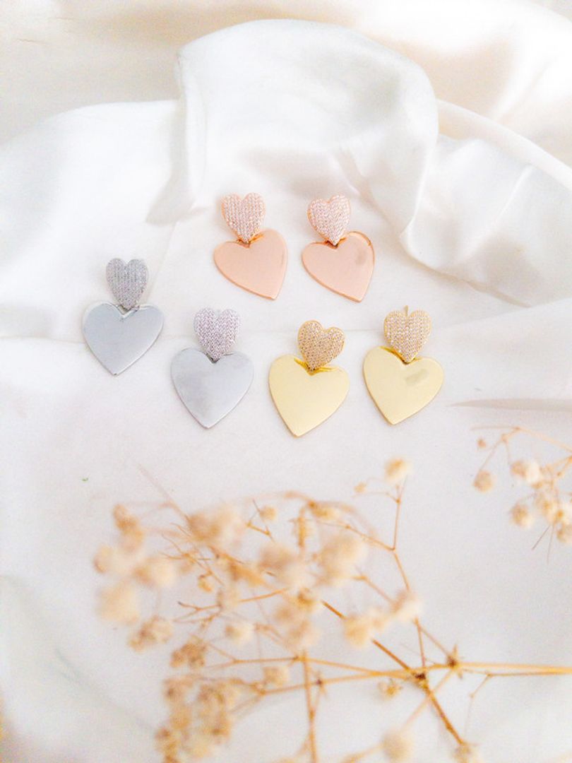 ARETES DOS CORAZONES 