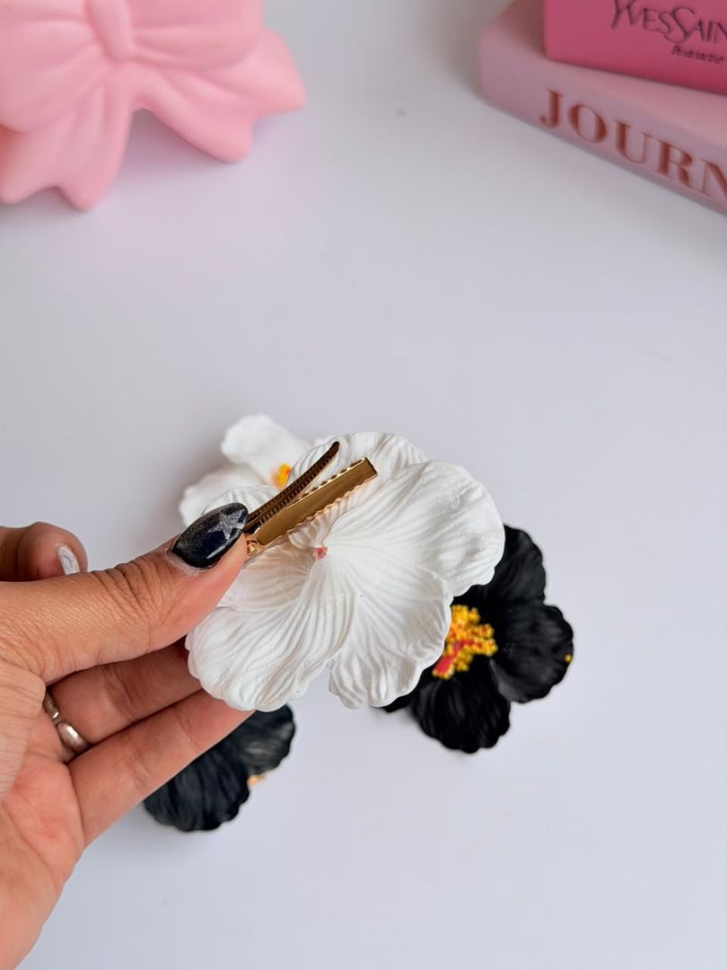 CAMELIA MEDIANA BN