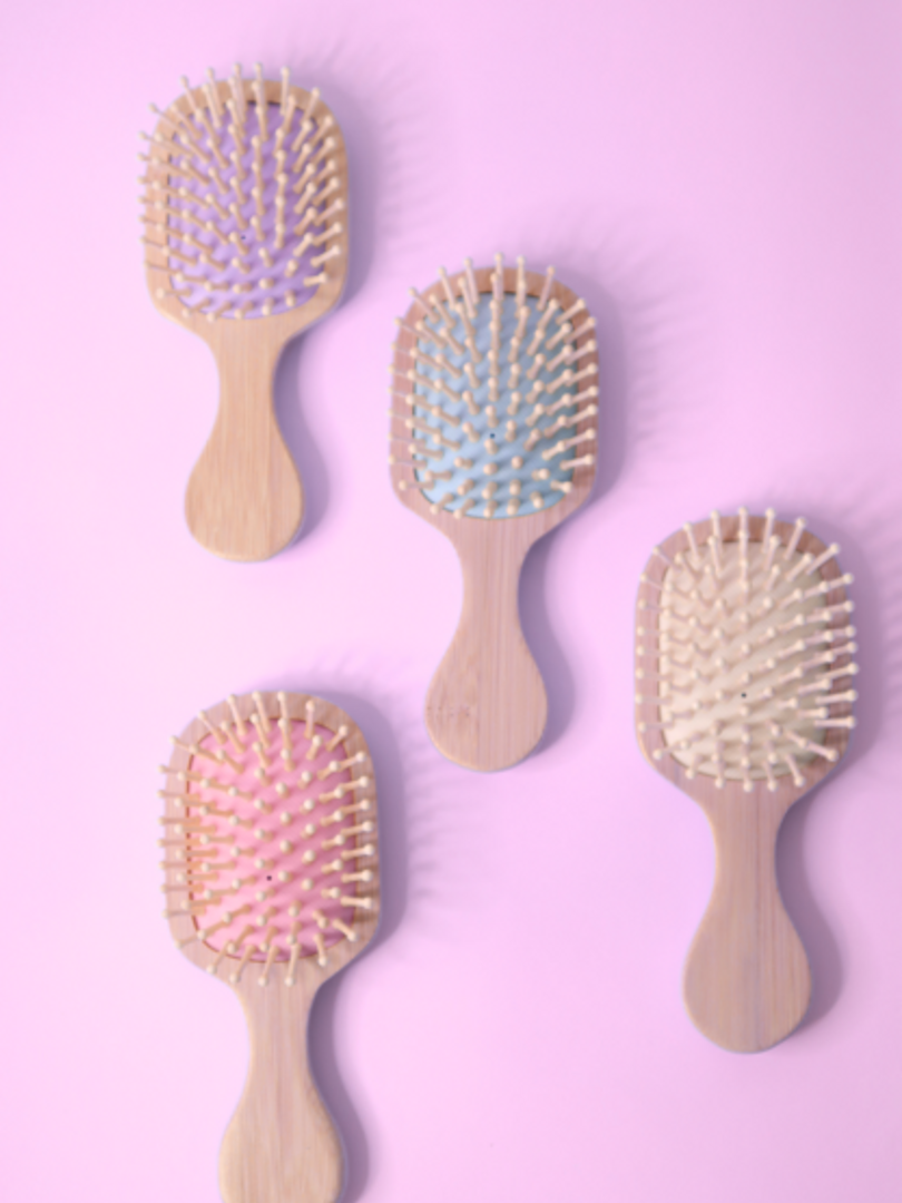 CEPILLO DE BAMBU MINI