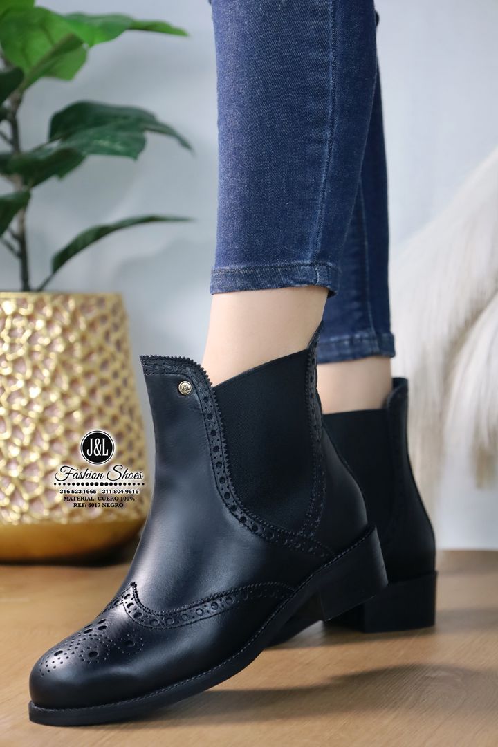 BOTINES