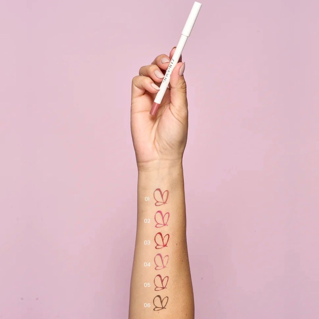 LÁPIZ DELINEADOR LIP LINER ANYELUZ