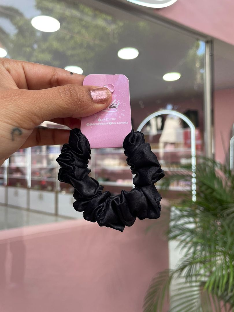 MOÑAS SATIN PEQUEÑA