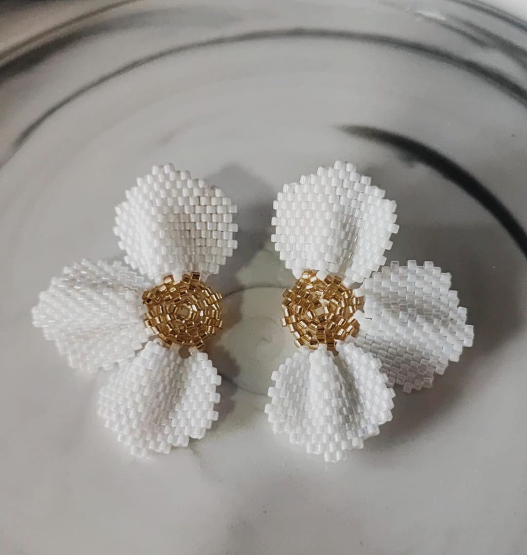 Topo Flor 3 Pétalos Miyuki