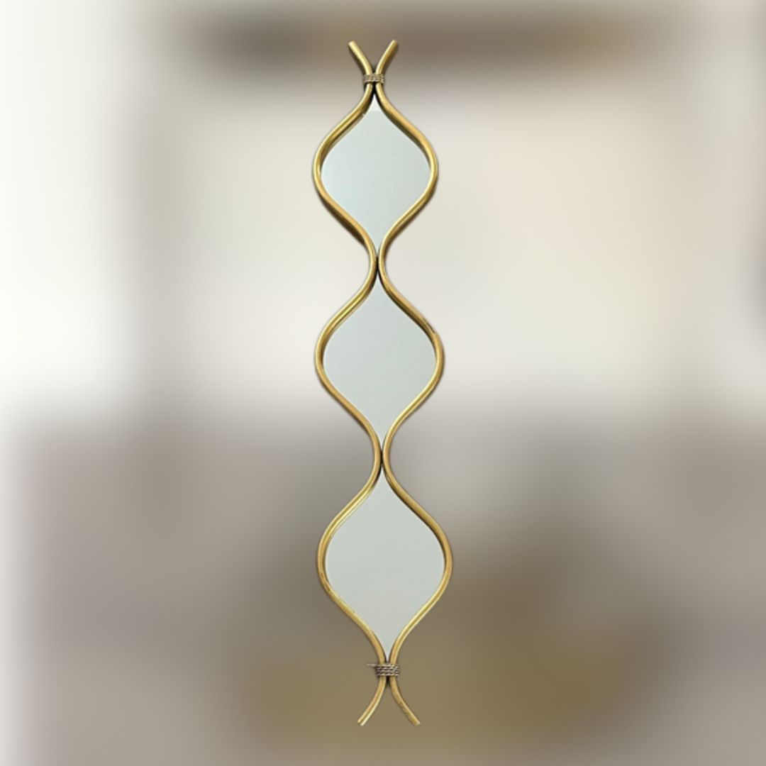 Espejo en latón de pared