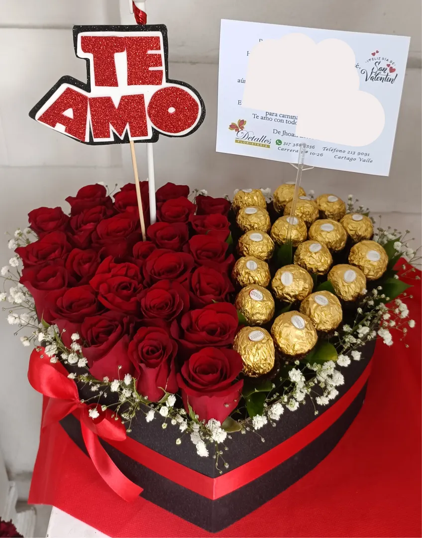corazon medio rosas y chocolates