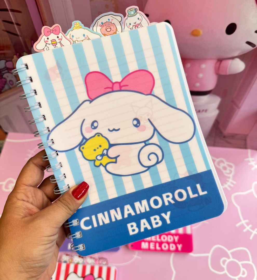 Agenda 5 materias Sanrio 