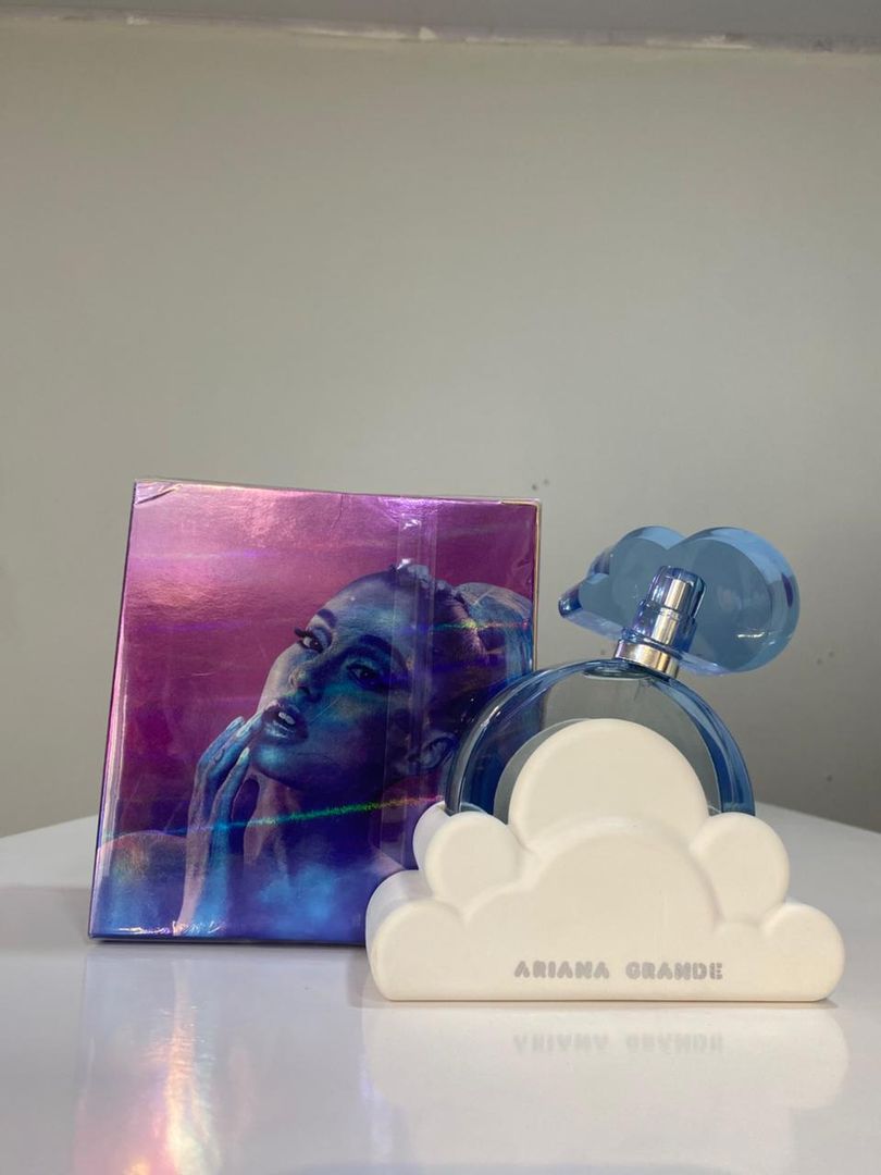 ARIANA GRANDE CLOUD