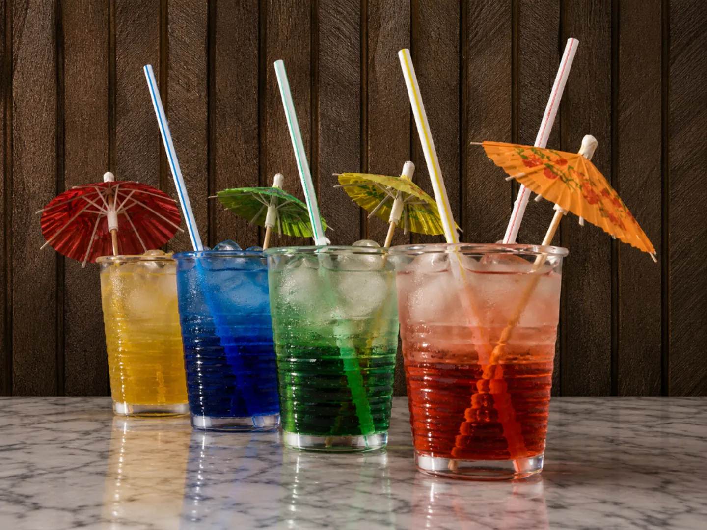 SOMBRILLA COCTELERA x 100 UNI