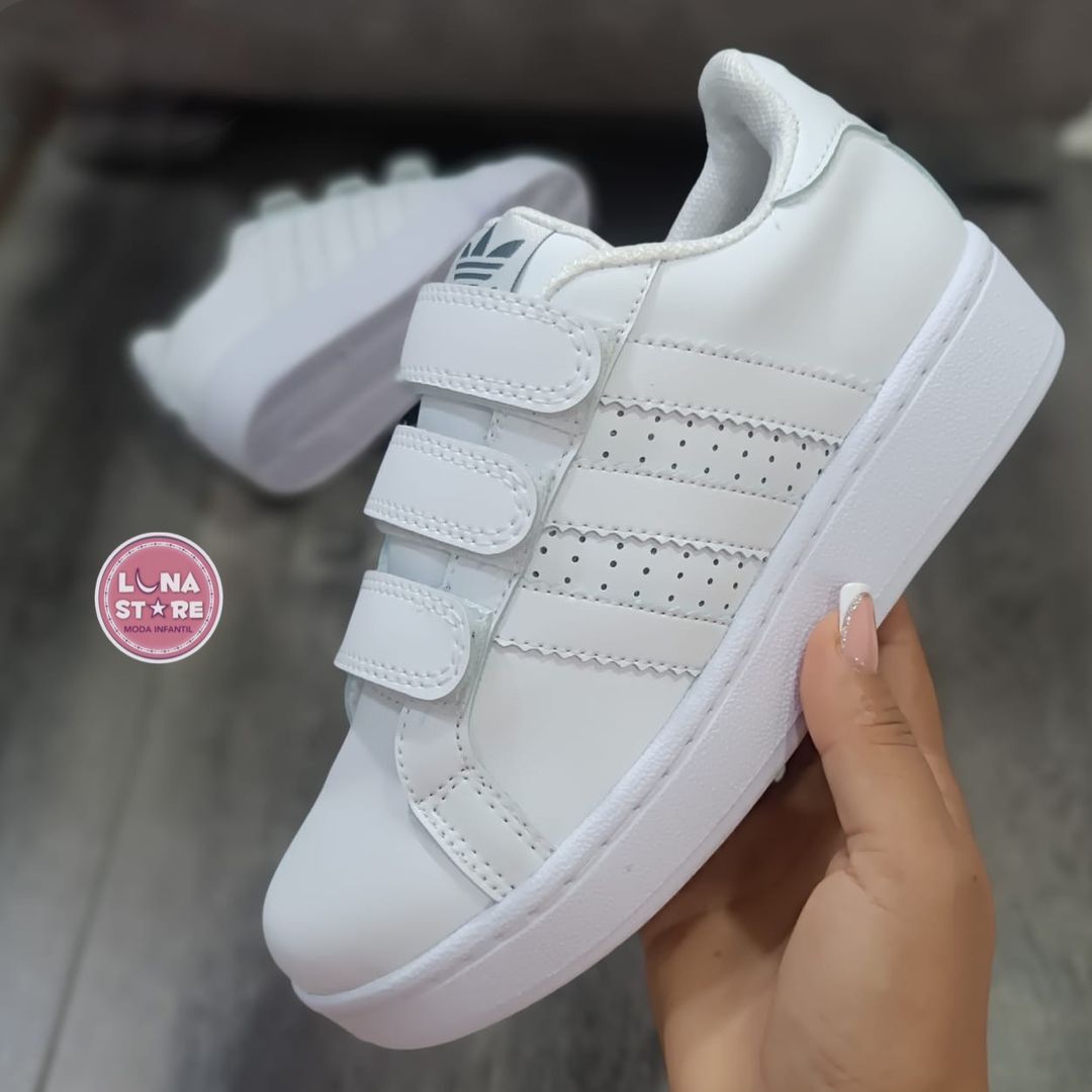 Tenis Velcro Colegial