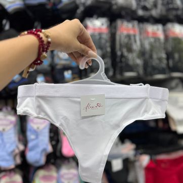Tanga de mujer  - imagen 1