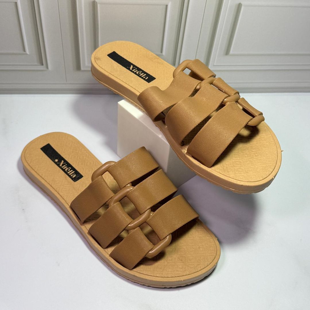 Sandalias