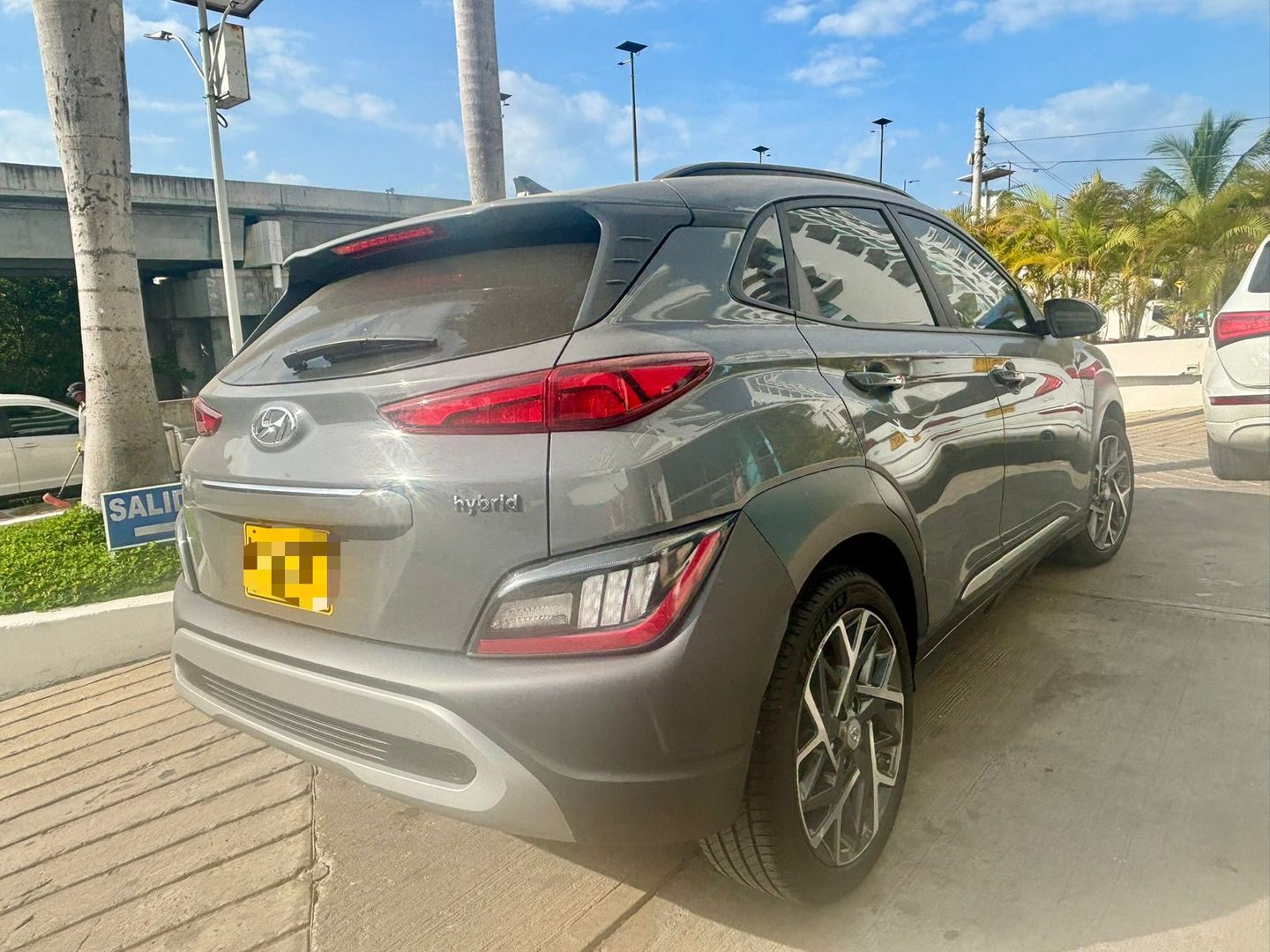Hyundai Kona Automático 2023 HIBRIDA