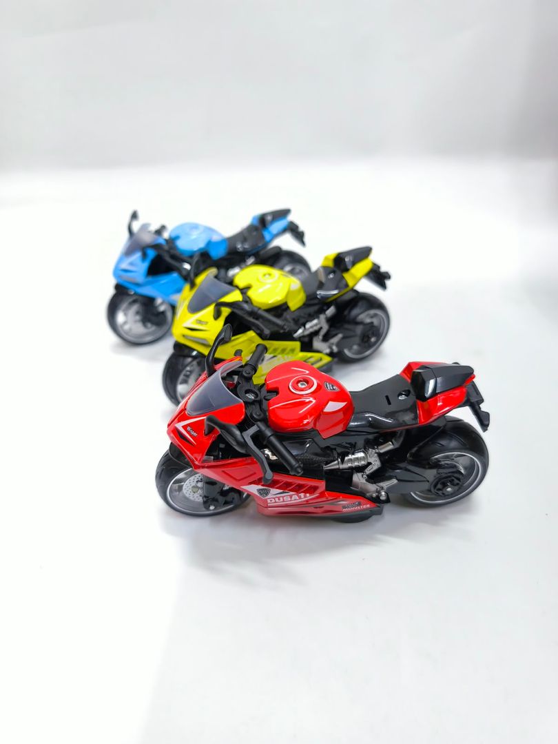 MOTO AT-067