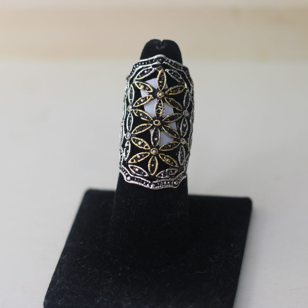 ANILLO FLOREADO