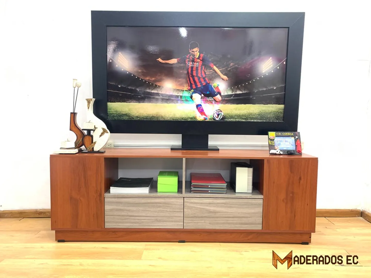Centro - modelo Marvin 65"
