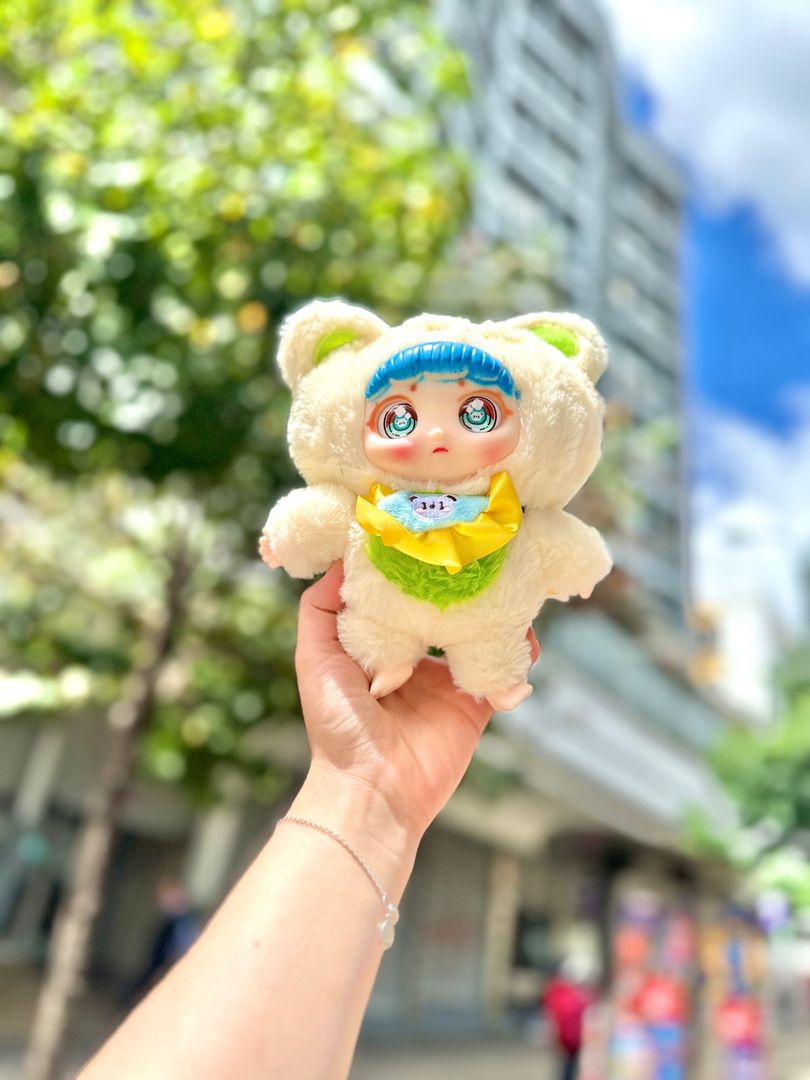 MUÑECA NOMMI COLECCIONABLES