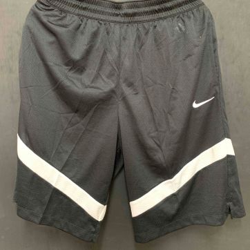 Imagen del producto BERMUDA LARGA “NEGRA” (TALLA M)