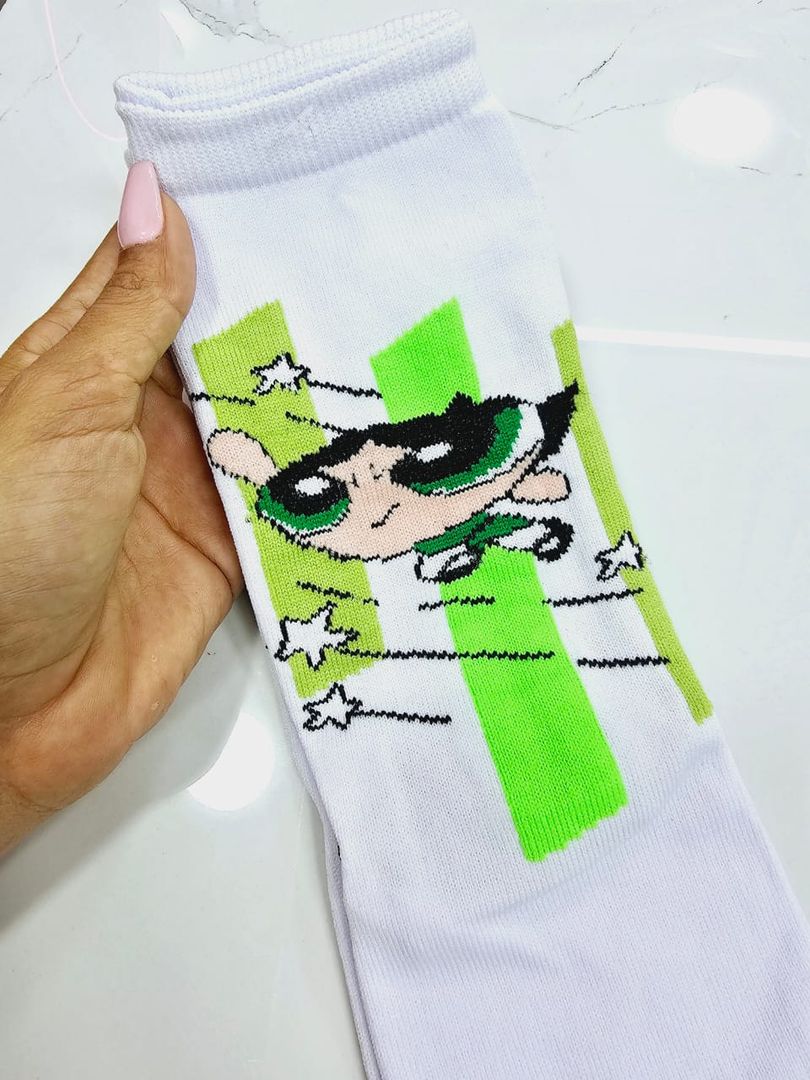 MEDIAS CHICAS SUPER PODEROSAS