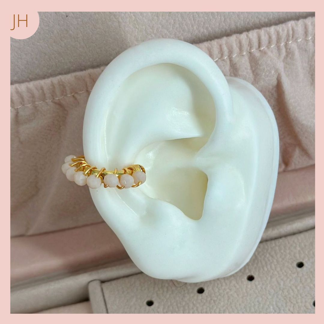 30% DE DESCUENTO: EARCUFF TEJIDO PERLAS RODIO