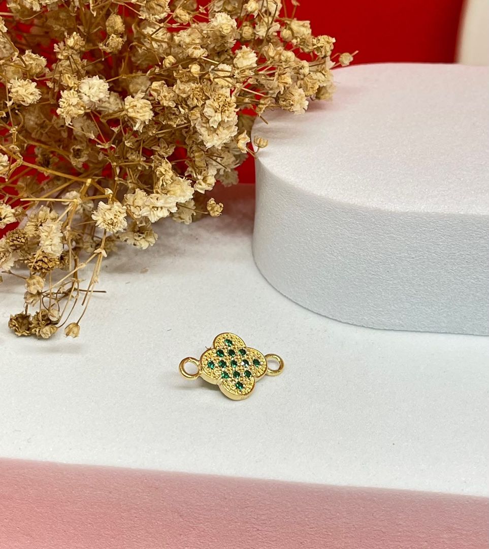 Herraje van cleef diamantado verde circonias
