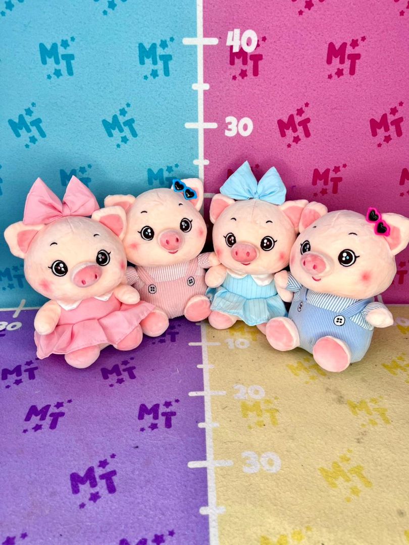 Cerdita gafas vestido rayas