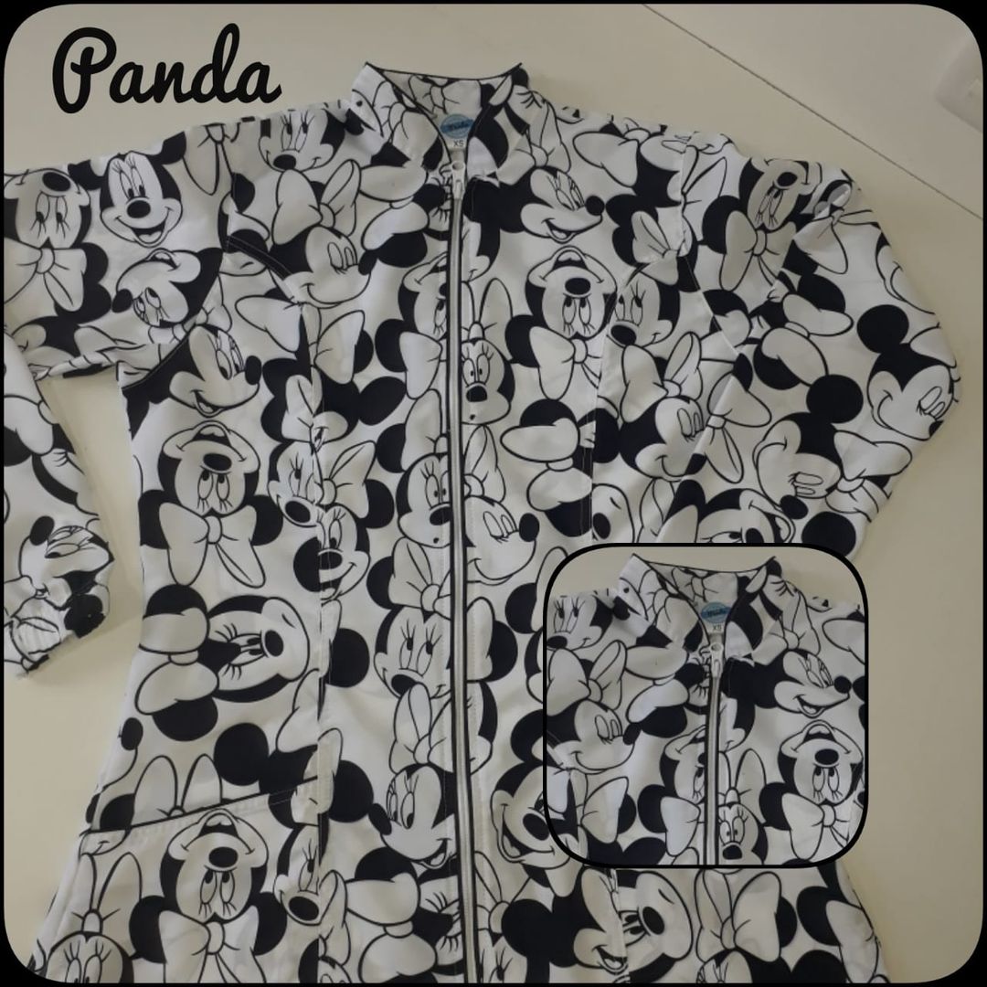 Bata Antifluido Estampada 