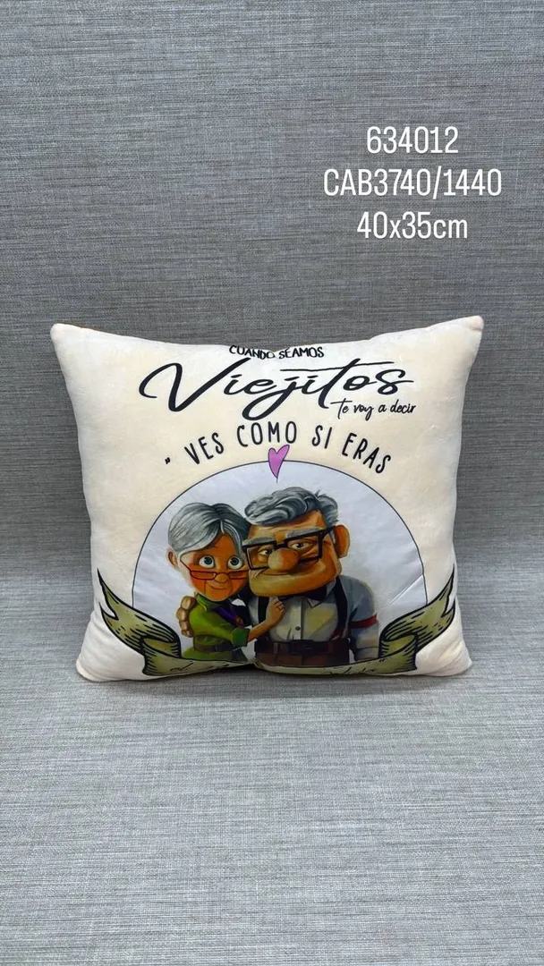 COJIN DE PERSONAJES SURTIDOS (ABUELOS UP)