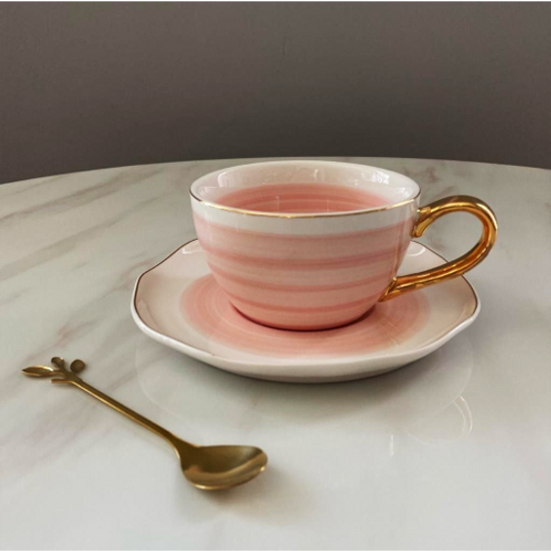 SET DE TAZA, PLATO Y CUCHARA