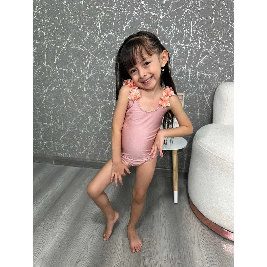  Referencia Coral Niña 