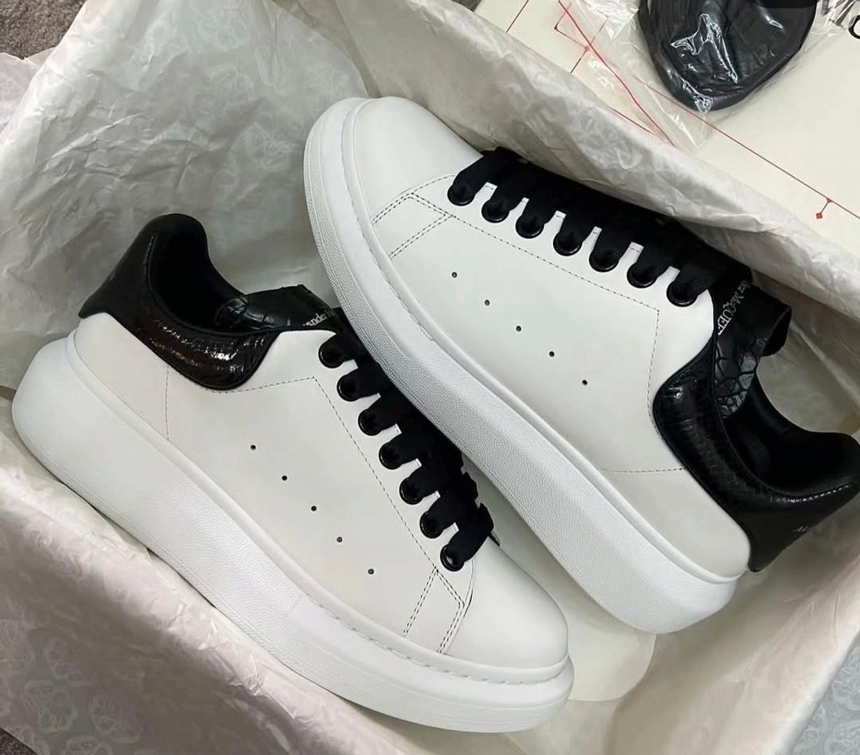 Alexander Mcqueen White Black
