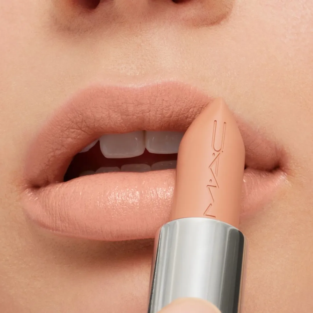 MACximal Satin Lipstick Crème D'Nude 