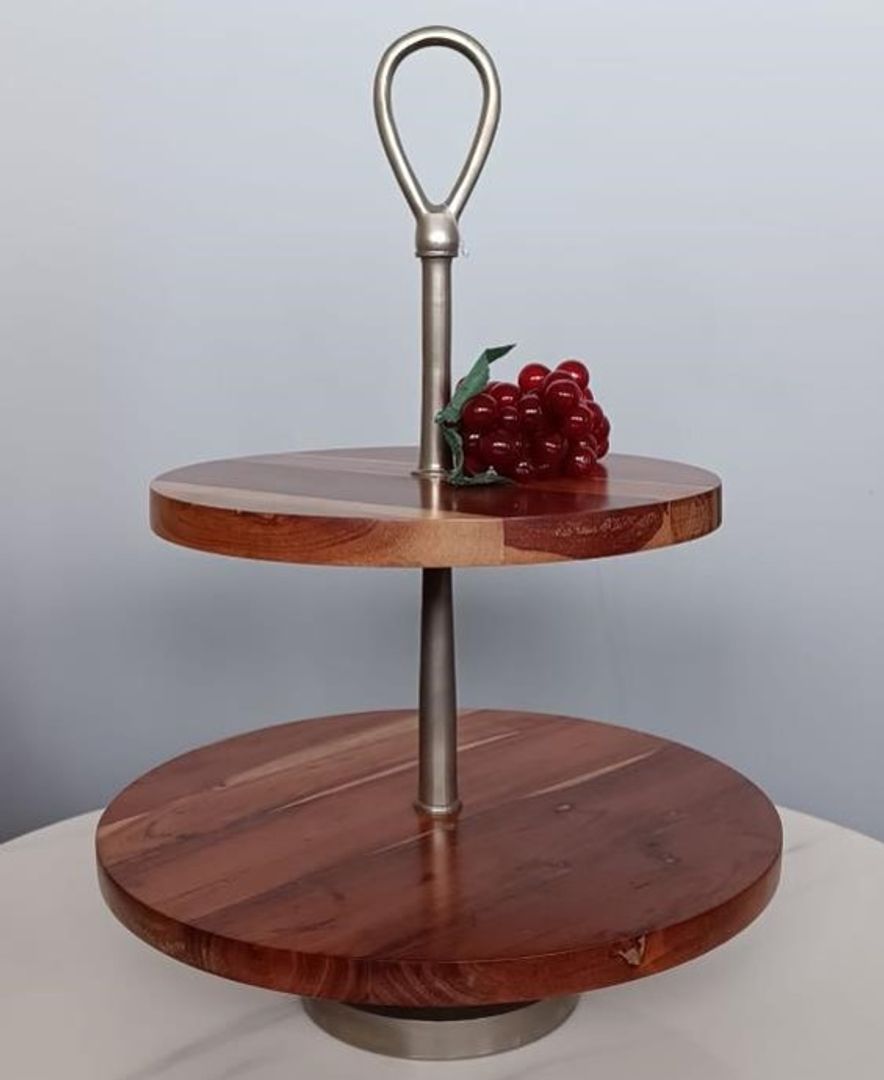 Base para pasteles en madera y acero plateado