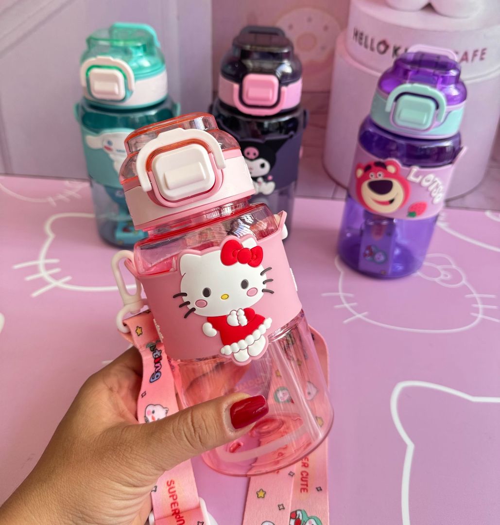 Termo plástico Sanrio 600ml