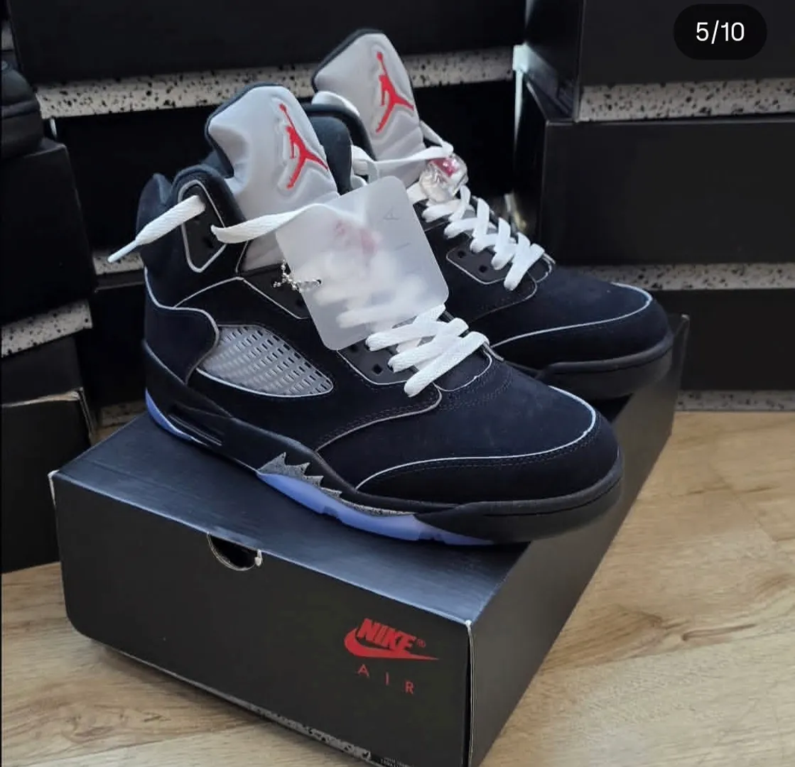 Jordan 5 black metalic