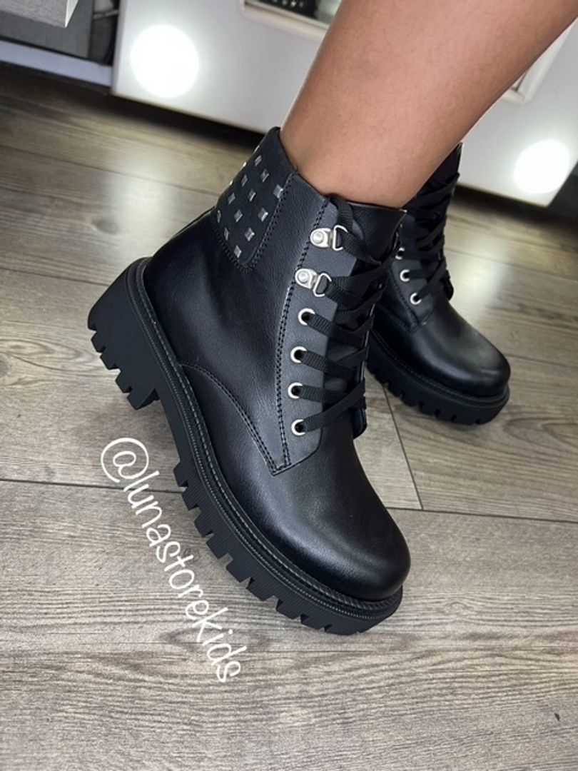 TALLAS 37, 36, 35, 34, 33, 32, 31, 30