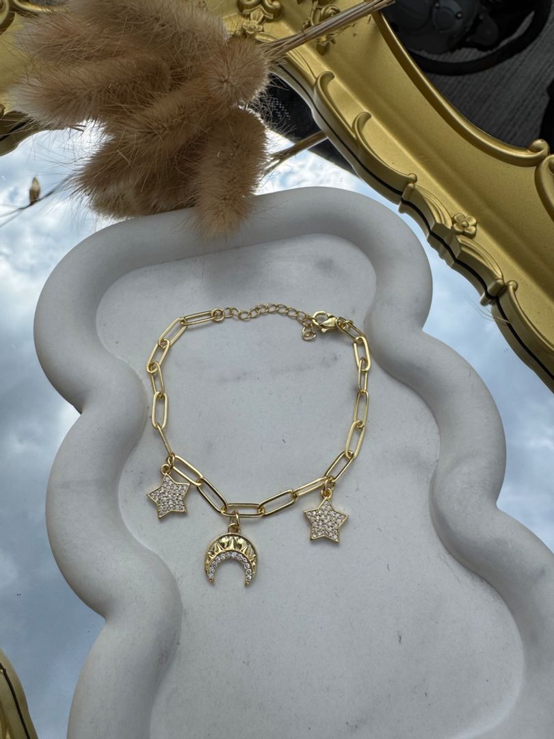 Pulseras en rodio con charms 