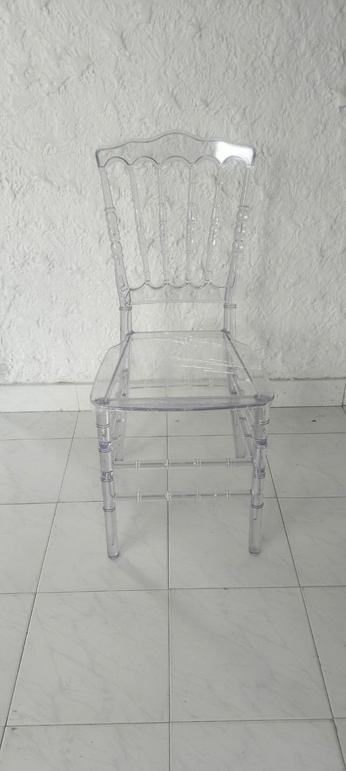 SILLAS NAPOLEON TRANSPARENTES