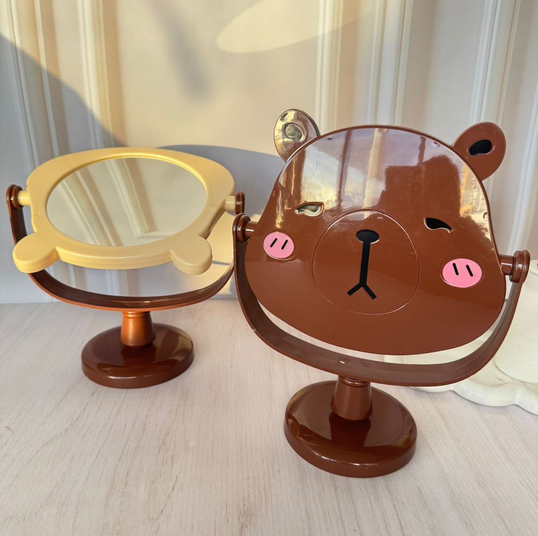 Espejo de mesa capibara 
