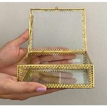 Imagen del producto Cajitas de regalo doradas.