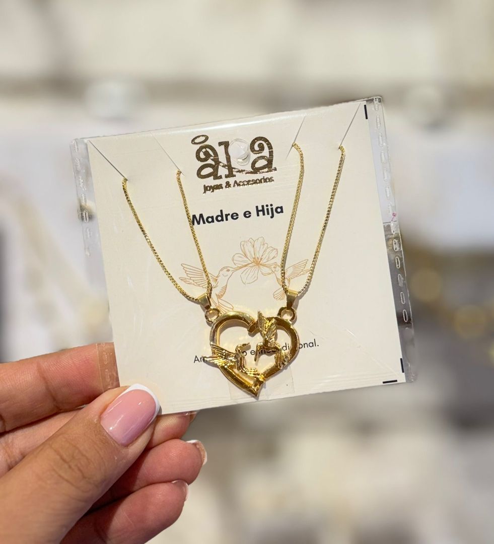 Cadena dúo madre e hija 