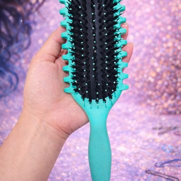 Imagen del producto CEPILLO CUADRADO PARA CABELLO COLOCHO