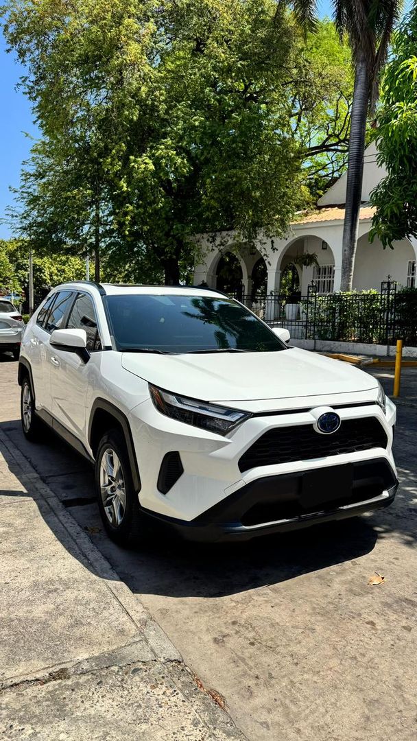 TOYOTA RAV4 HIBRIDA 2022