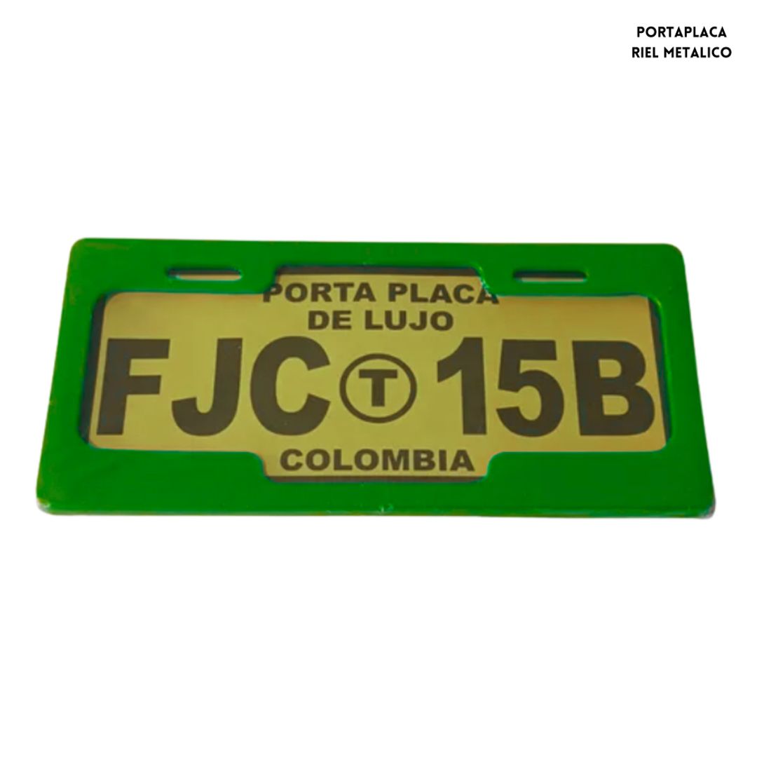 PORTAPLACA PLÁSTICO UNIVERSAL VERDE