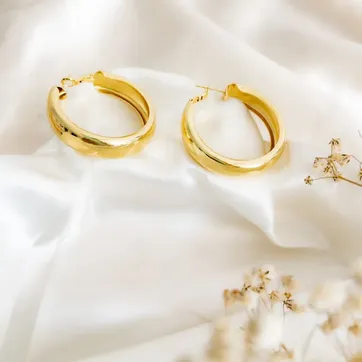 Pendientes en acero con baño de oro 24k - imagen 1