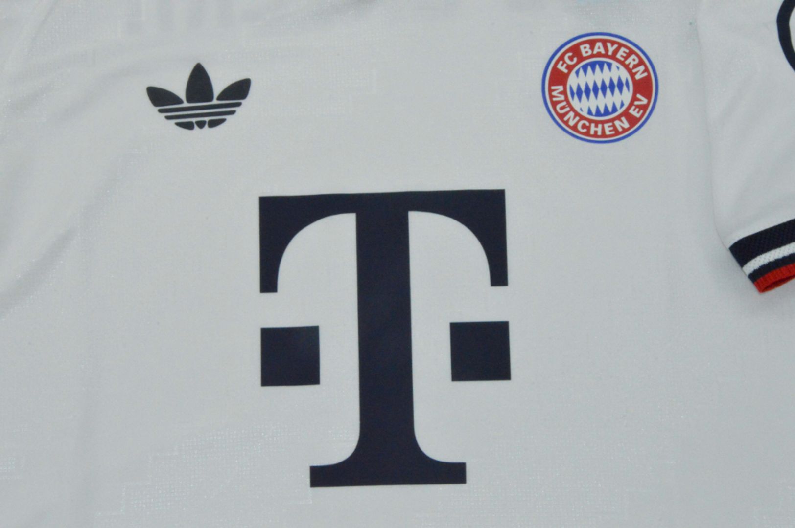 Bayern Munich 2026-27 Manga Corta Player