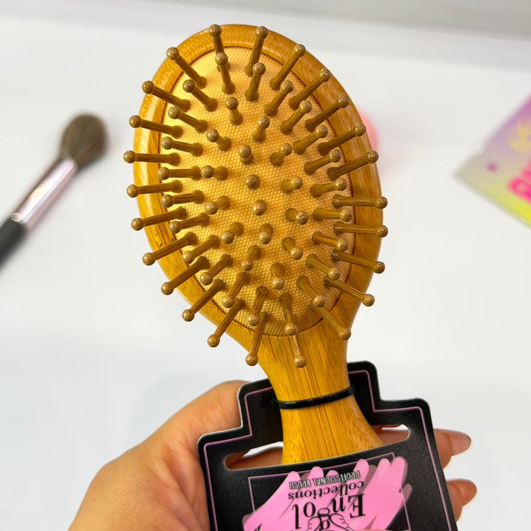Cepillo de Bambu Pequeño 